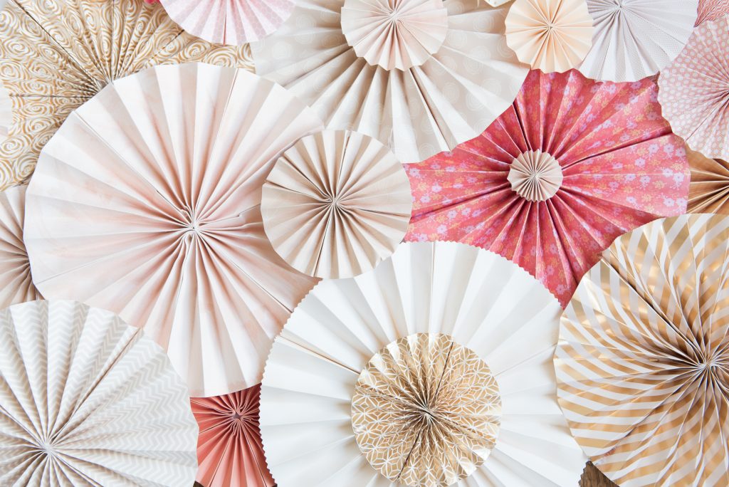 DIY Pinwheel Background